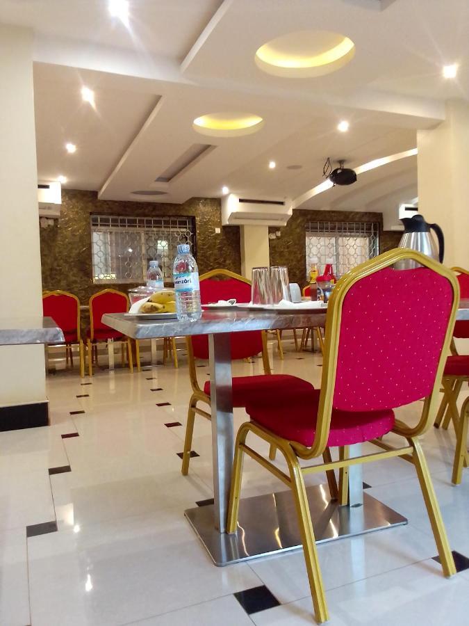 Royal Park Hotel Jinja Ngoại thất bức ảnh