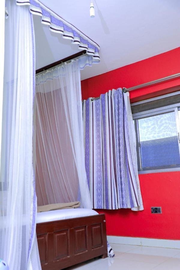 Royal Park Hotel Jinja Ngoại thất bức ảnh