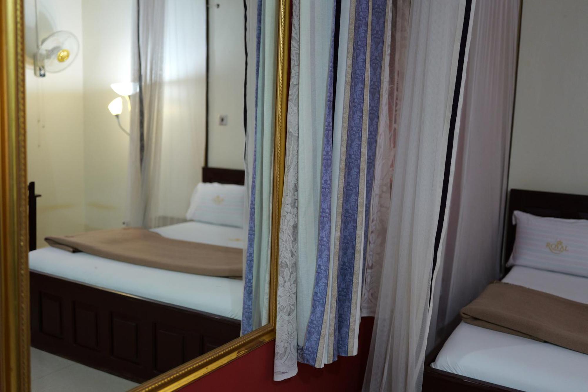 Royal Park Hotel Jinja Ngoại thất bức ảnh